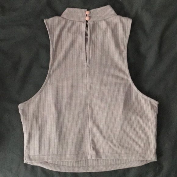 Crop Top - Picture 2 of 3